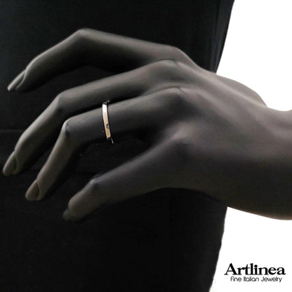 Fede in oro 18kt con diamante larga 2 mm