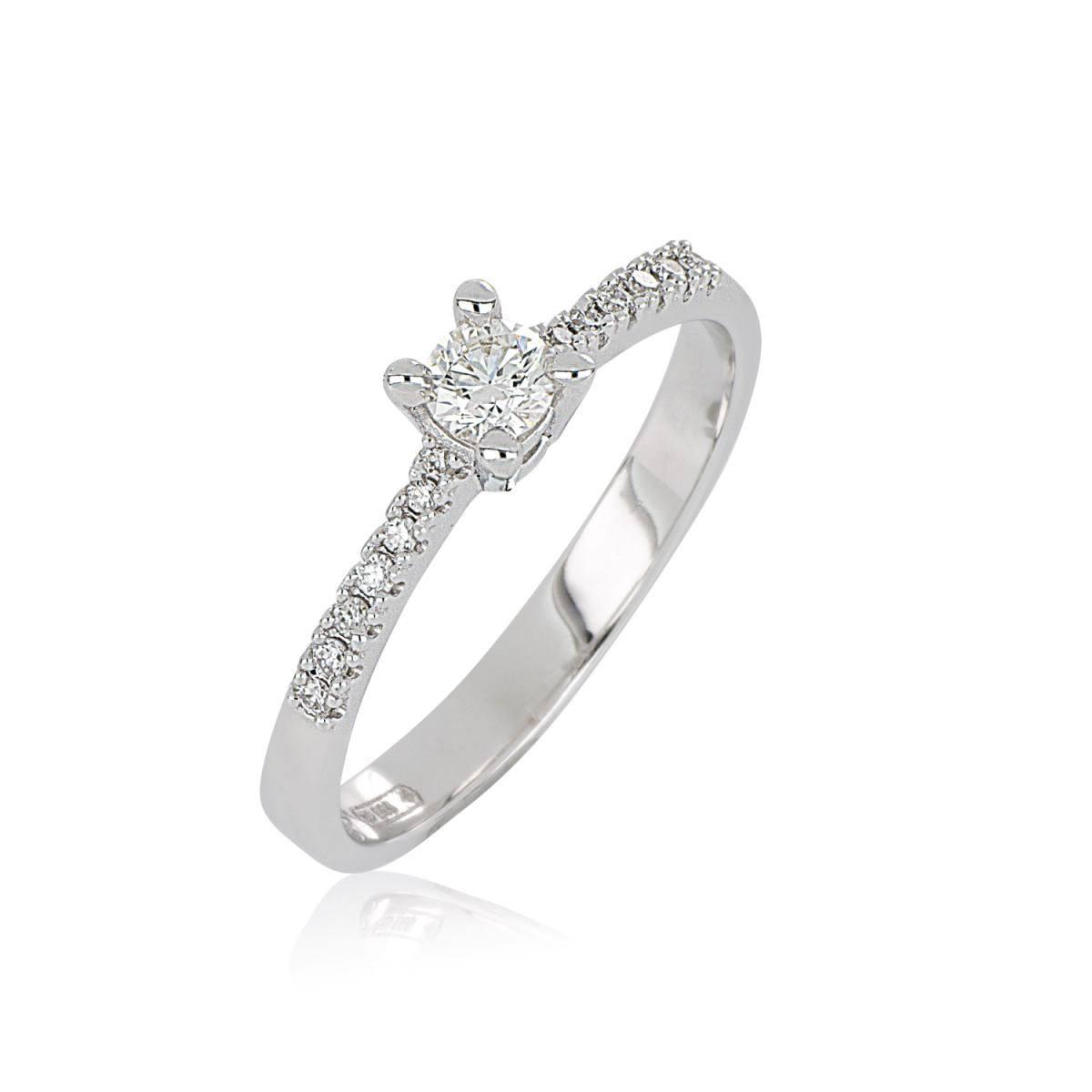 Anello Solitario e Diamanti sul Gambo