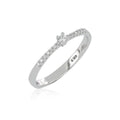 Anello Solitario e Diamanti sul Gambo
