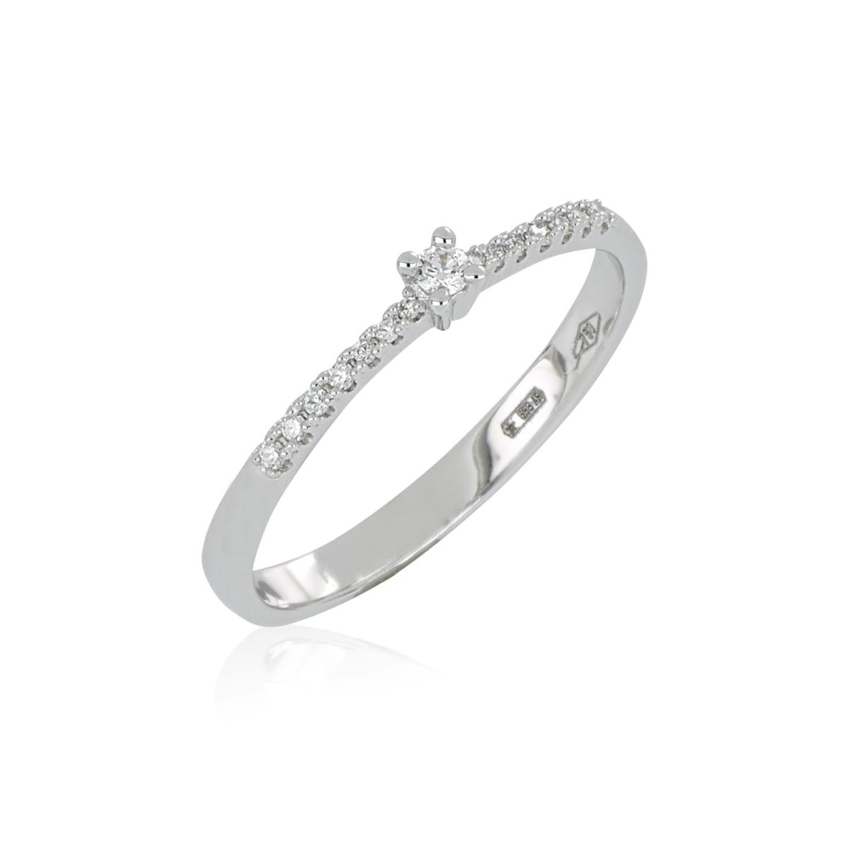 Anello Solitario e Diamanti sul Gambo