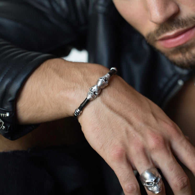 BRACCIALE ZANCAN IN PELLE CON TESCHI